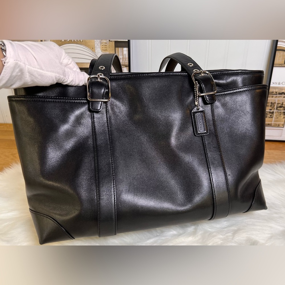 ⭐️Vintage Coach! XL black leather shopper/tote/diaper bag/carryall!